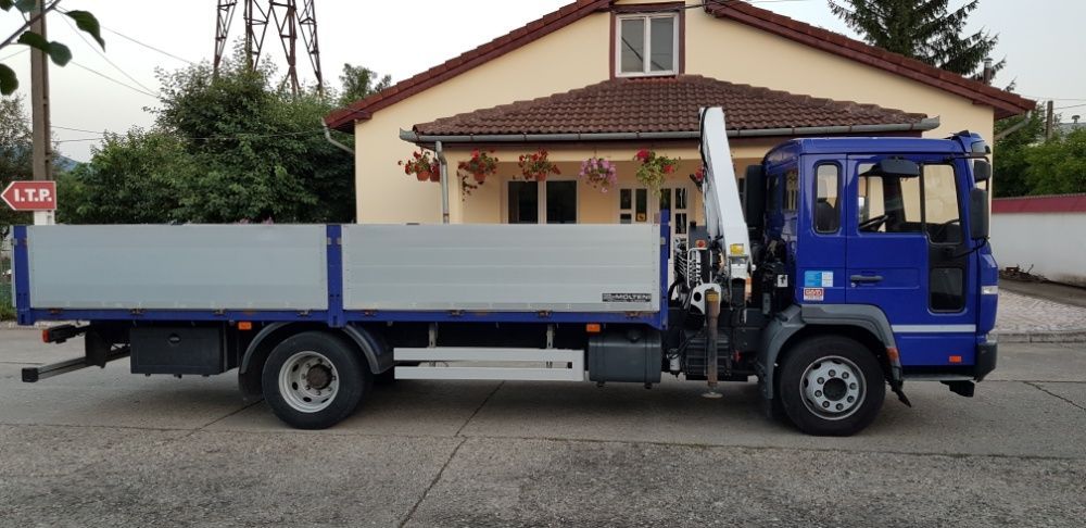Autocamion VOLVO FL 6 180 cu Macara !!!