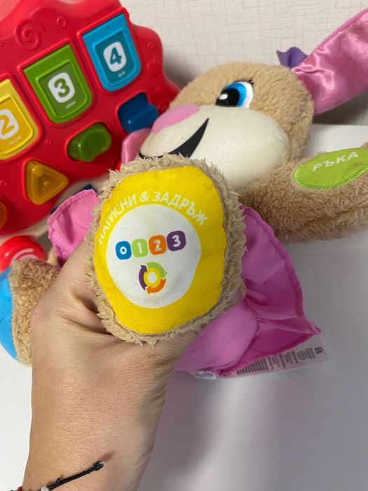 Лот бебешки играчки - куче Fisher Price, слонче, писта с количка ..