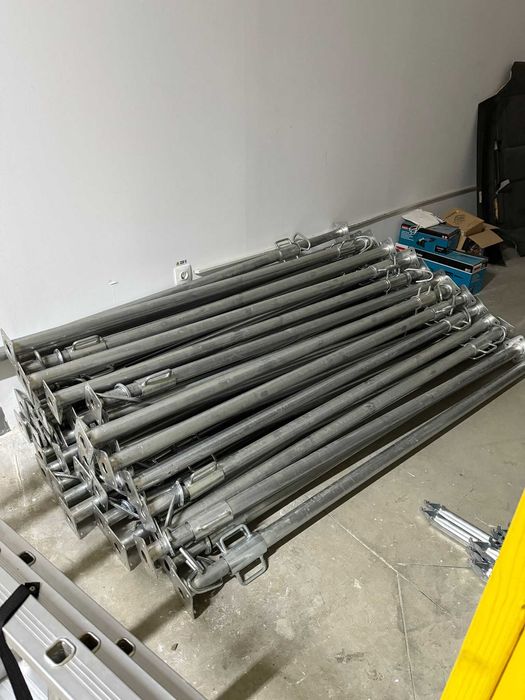 Închirieri scule și unelte. Popici metalici. Panouri. Drujbe beton