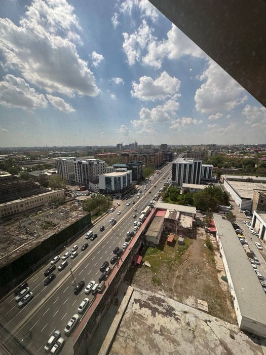 Аренда офис в Piramit tower Яккасарайский район