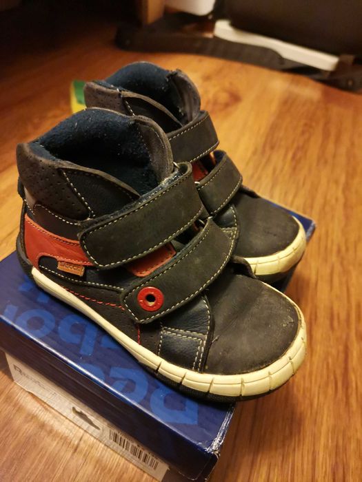 Ghetute piele CCC  23