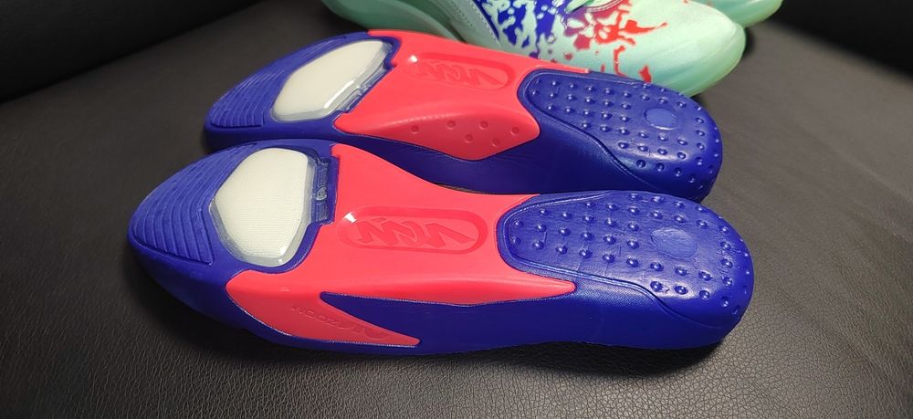 Nike Air Jordan Zion 3,номер 40