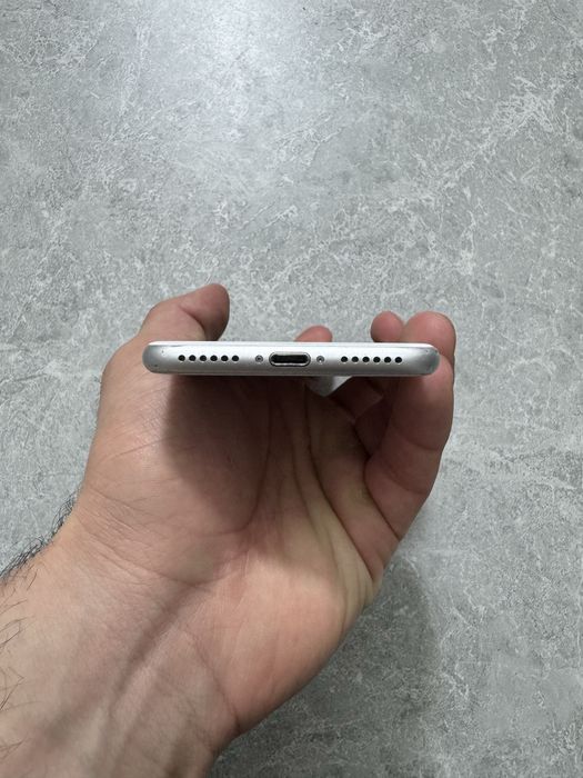 iPhone 8 64GB Silver