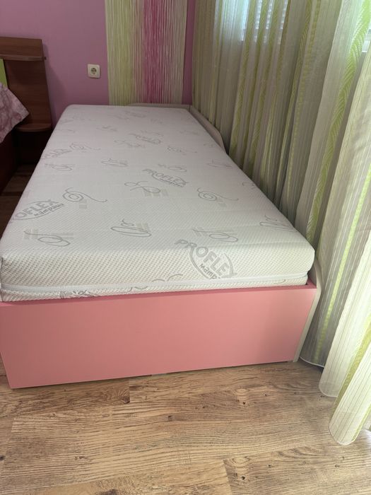 Юношеско легло за момиче