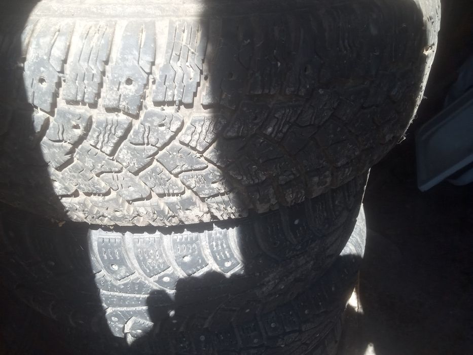 Продам колесо на автомобил