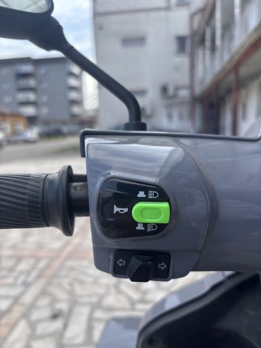 Tricilcleta(scooter) se vinde URGENT