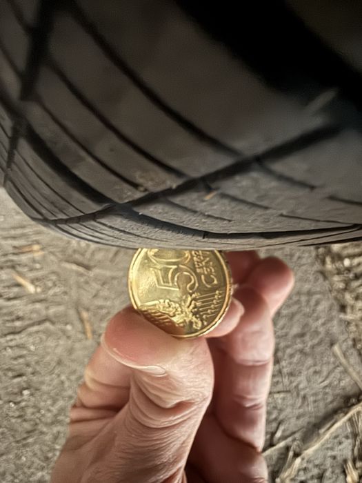 Continental Всесезонни 235/50/19 дот23