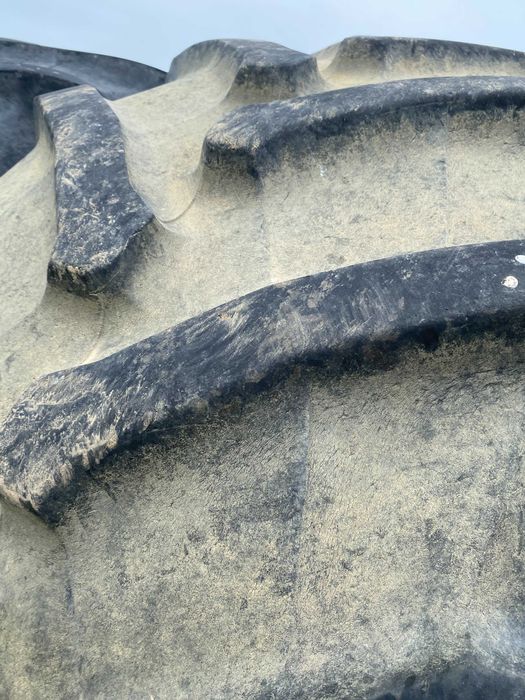 Anvelope Pirelli 710.70 R38