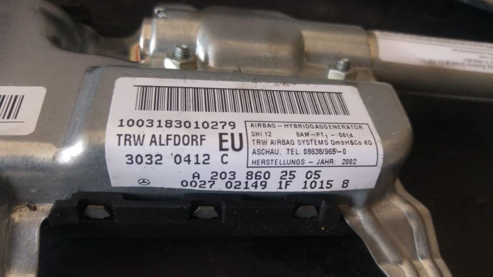Airbag usa stanga fata mercedes c-class w 203 a2038602505