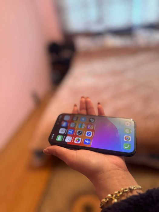 iPhone 15 pro 128 GB