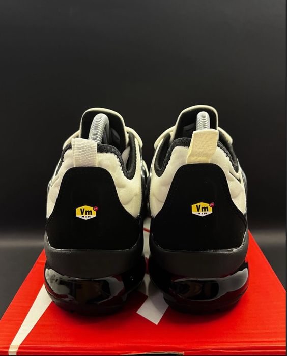 Nike Air Vapormax Plus Beige - 41,45,47