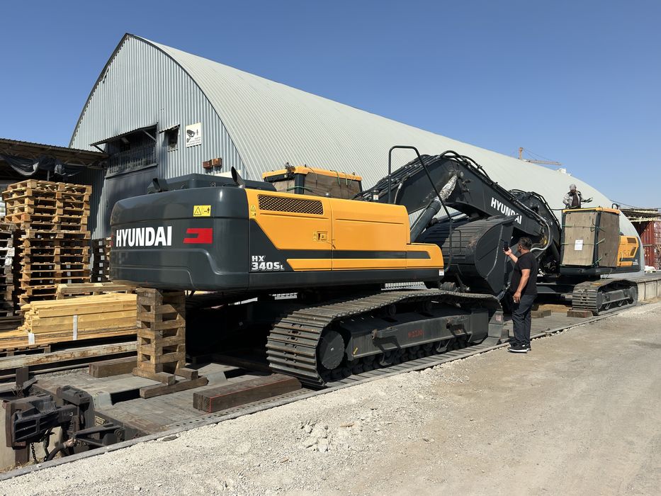 Аренда  погрузчик 3,2 куб , экскаваторы  с гидромолотом