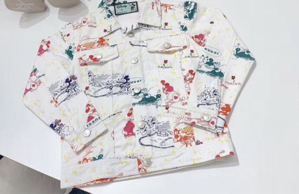 Gucci сет яке и пола