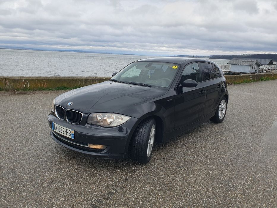 Vând sau schimb BMW seria 1 118 d 143 cp acte valabile
