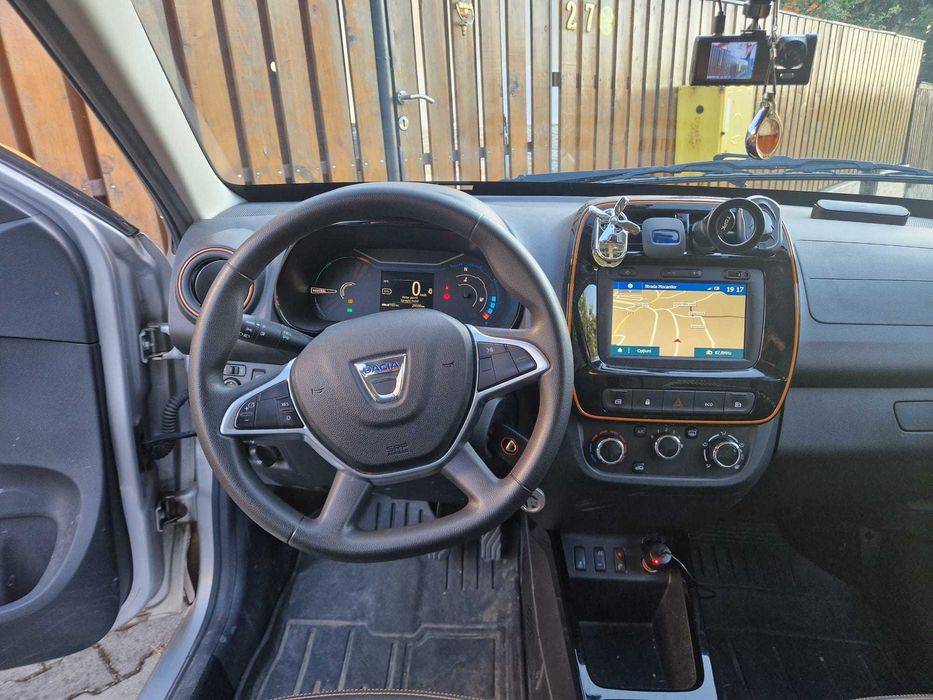DACIA Spring 2023 — imagine 3