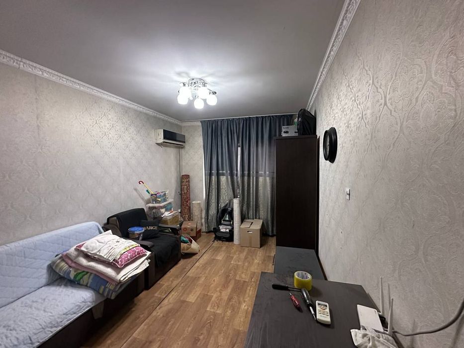Продаётся 2-комн квартира. р-н Янгихает, Дустлик -1. Срочно