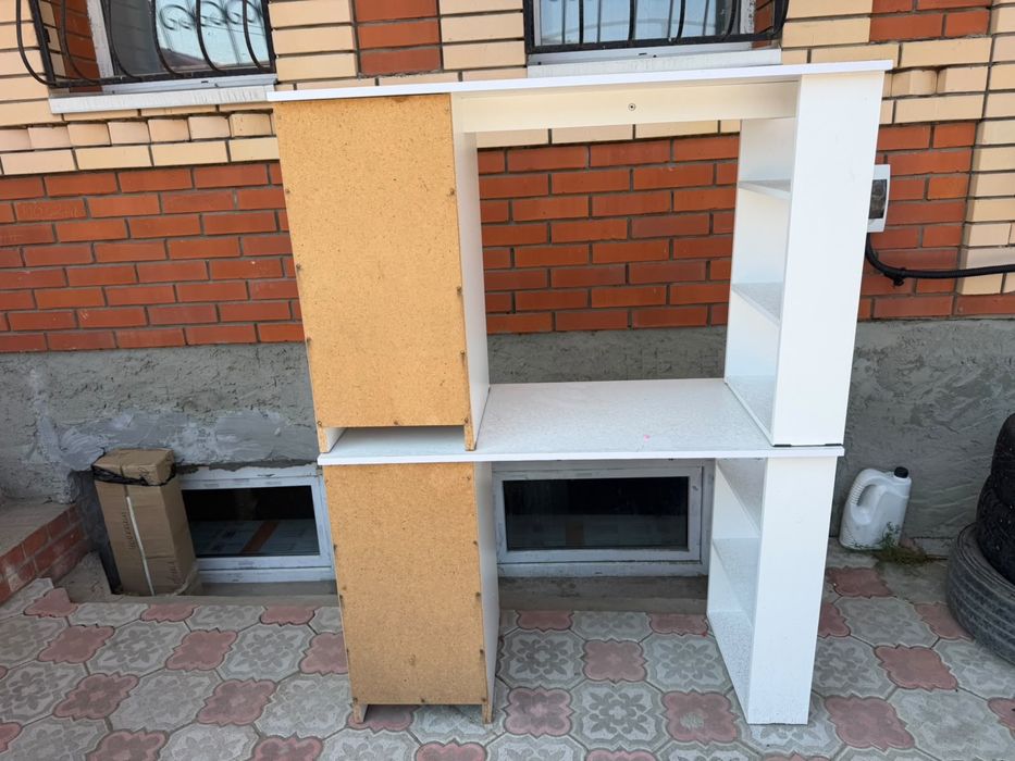 парта  продаю две штуки