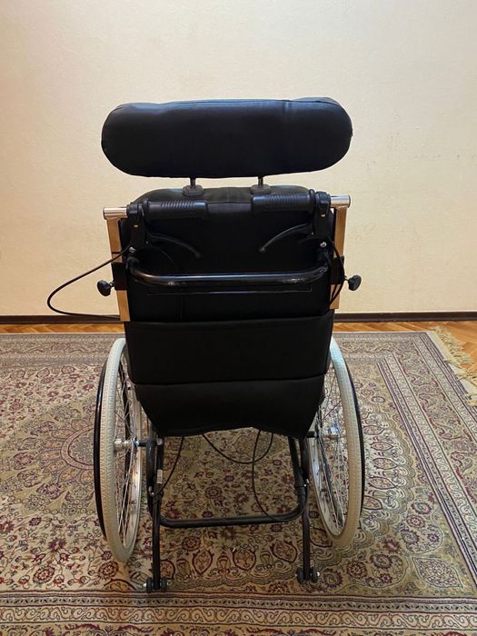 Инвалидное кресло-коляска
