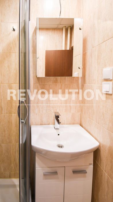 Дава се под наем Тристаен апартамент в София, Лозенец - 84 кв.м за 818 € - Снимка #10