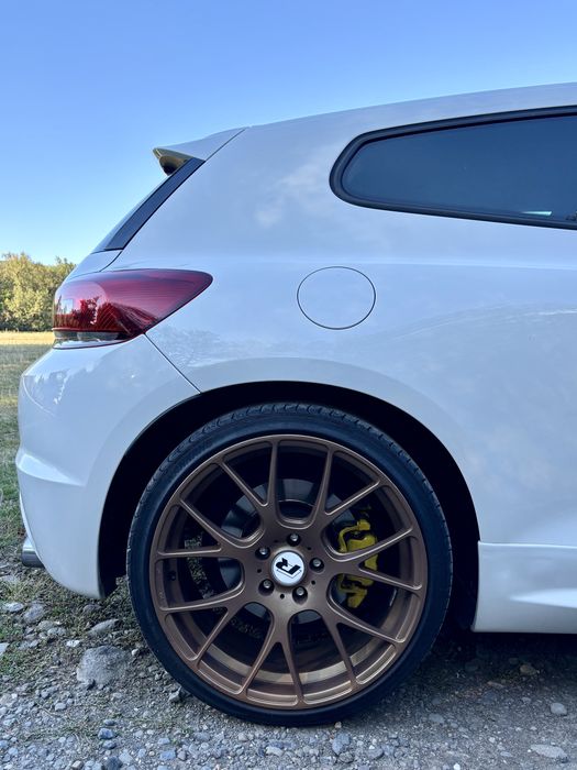 Scirocco R 2.0 TSI