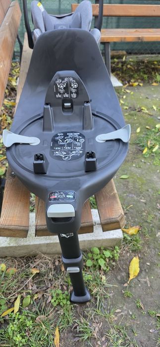 Столче и база за кола Cybex Cloud T I size plus