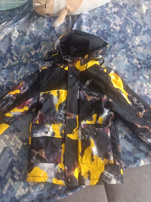 Продам куртку осень-весна