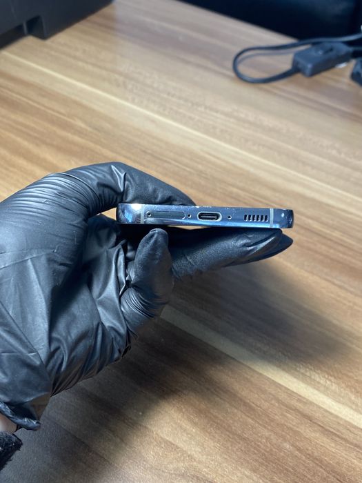 Samsung Galaxy s23• 256 GB • Green