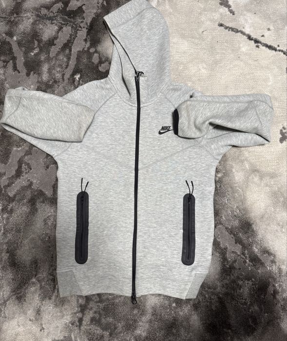 Nike tech горница размер xs