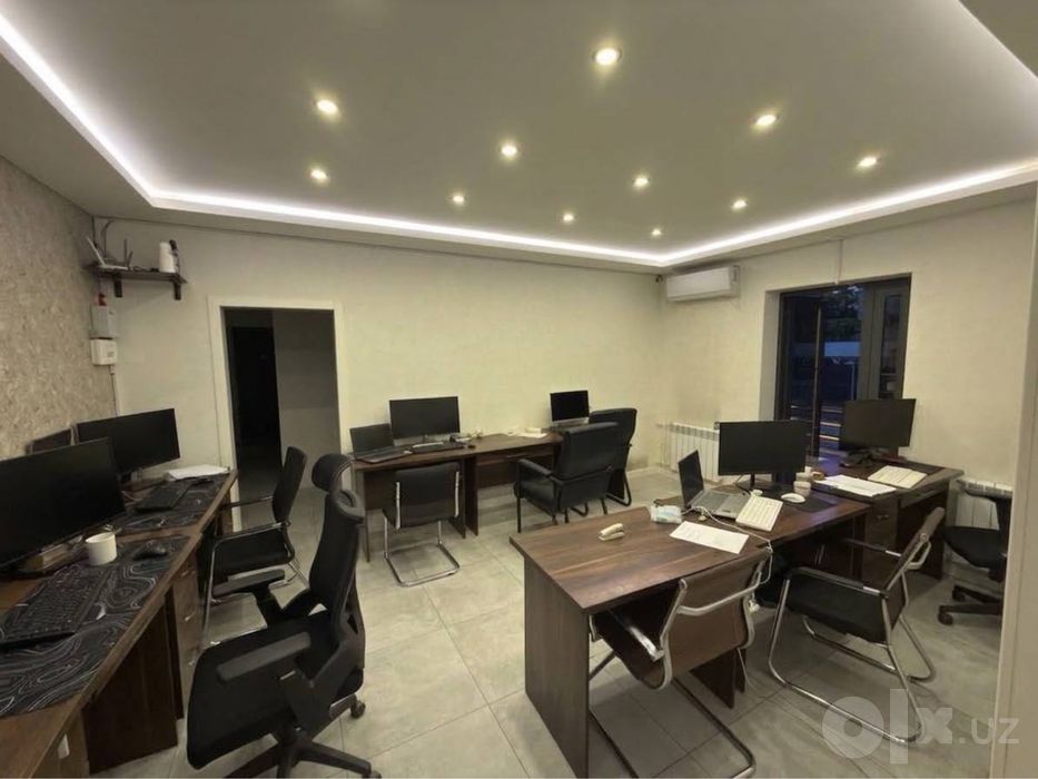 Аренда под Офис Ориентир Метро Беруний 65м2 1500$