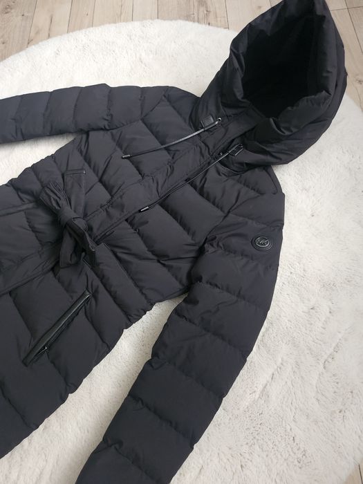 Ново яке Michael Kors размер XS