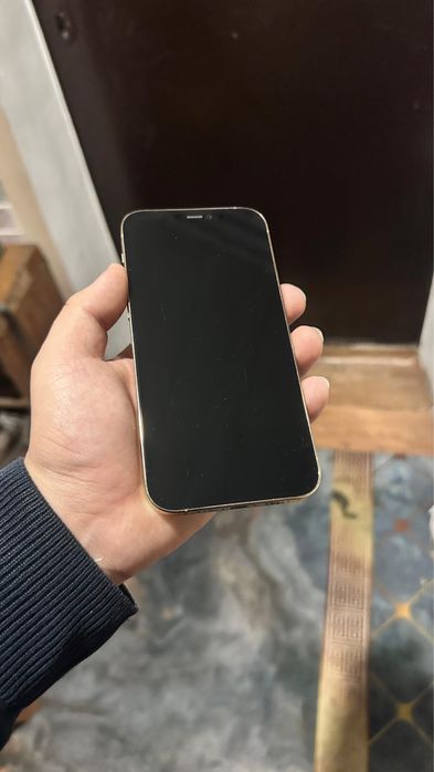 Обмен айфон 12про 256гб 84%