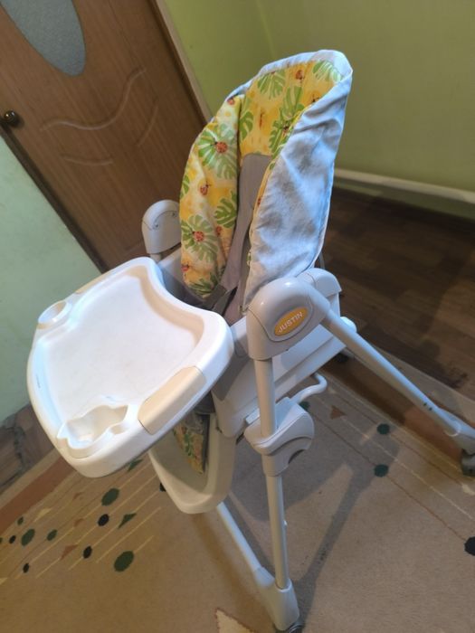 Продам стульчик для кормления!