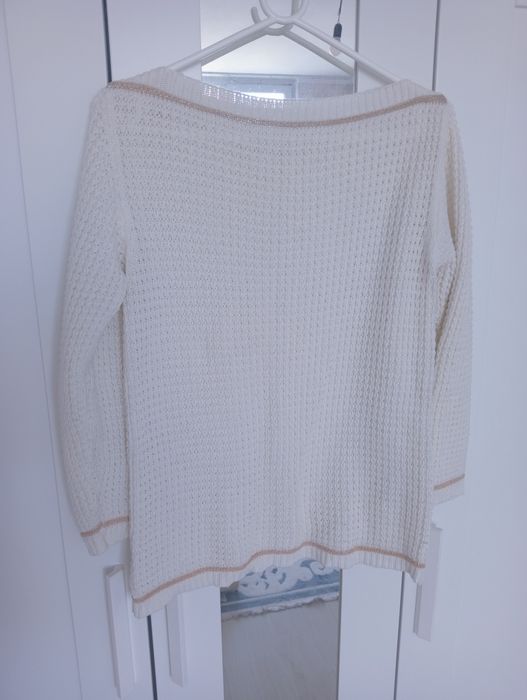 Вязанная кофточка