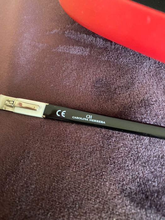 Carolina Herrera очила