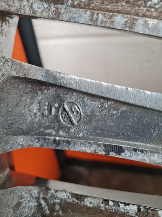 Джанти за ФОРД ПЕЖО СИТРОЕН FORD PEUGEOT Ciitroen R19 4x108 ET38 8J