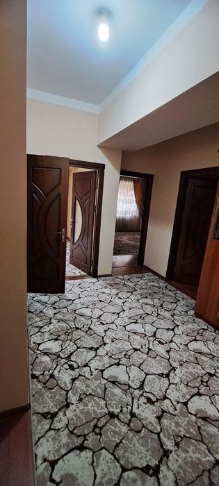 Нурафшон Новостройка 
2 хона
1 этаж
5 этажом дом
74 кв.м