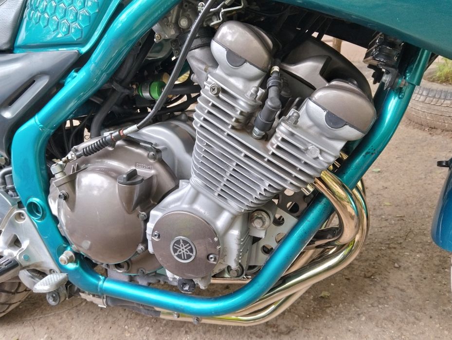 Продам Ямаху Диверсия xj600.