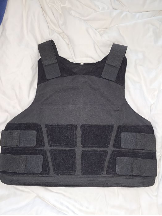 Бронежилетка на vestguard