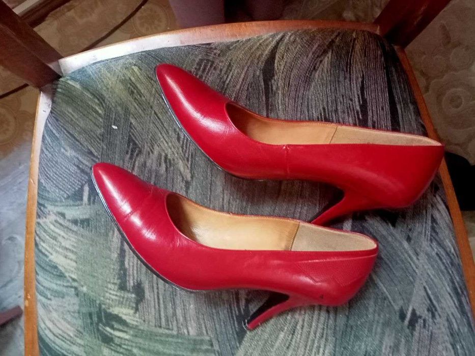 туфли женские. производство италия. 38 размер