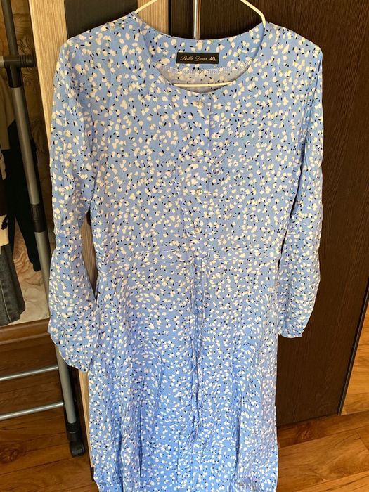 Платья, новые 40-42 р