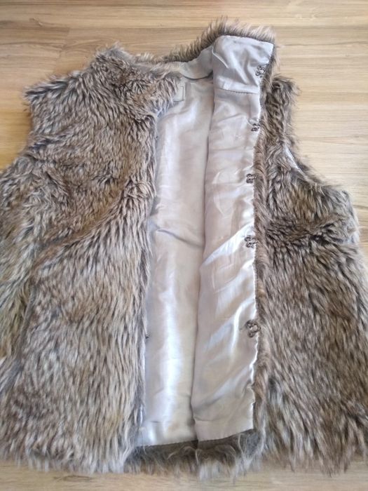 Пухен дамски елек