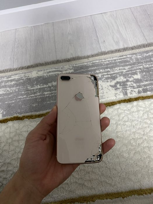 iPhone 8 Plus 64gb