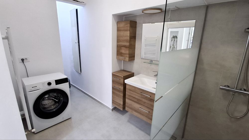Inchiriez apartament ultracentral, 84mp