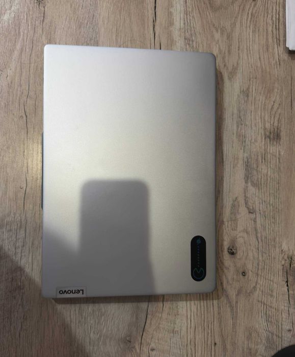 Noutbuk Lenovo IdeaPad Slim | Snapdragon X Plus 8 Core