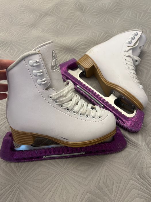 Коньки Jackson 200