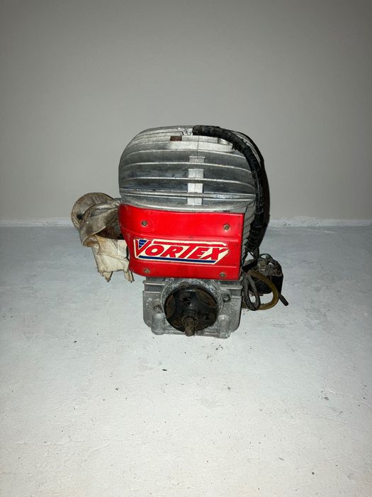 Картинг двигател.  .