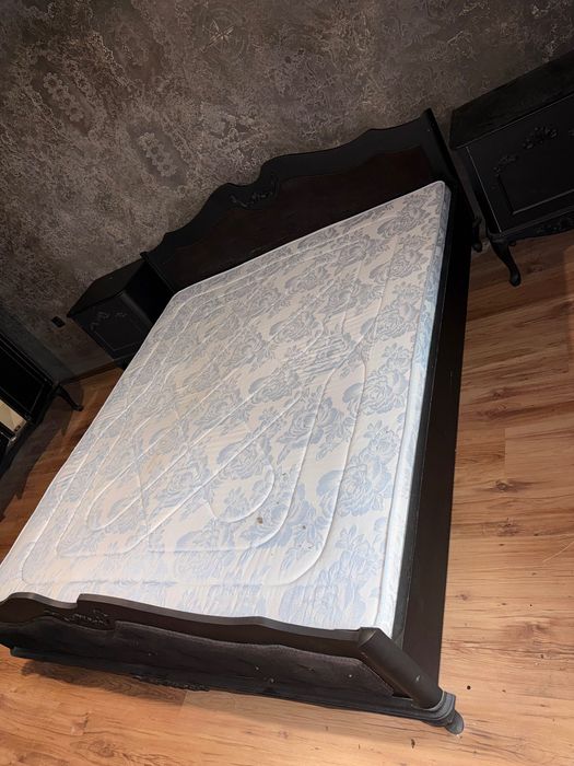 Ръчно изработени мебели комплект