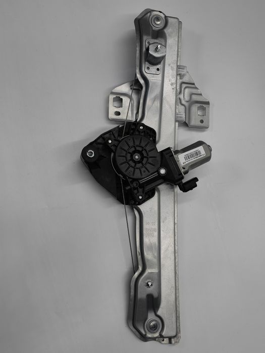 BYD steklopodyomnik BYD стеклоподъёмник