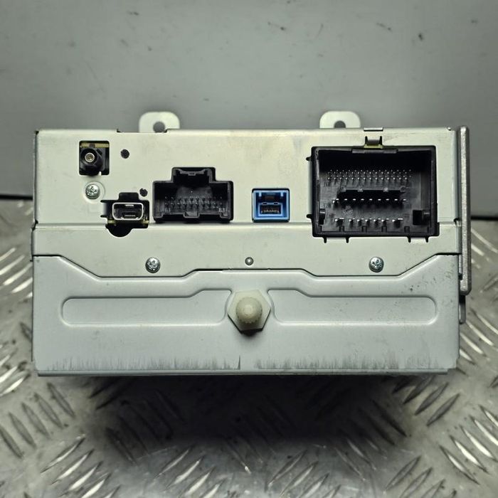 Unitate CD 600 cu navigatie si ecran color Opel Astra J Facelift