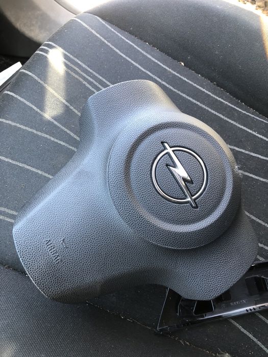 Еърбег волан corsa d